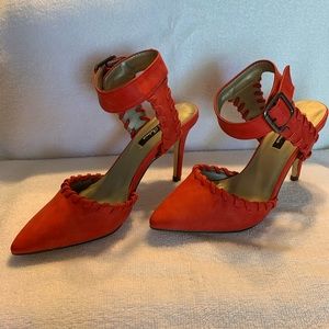 Michael Antonio RedOrange Heels w/Ankle Strap Sz 5